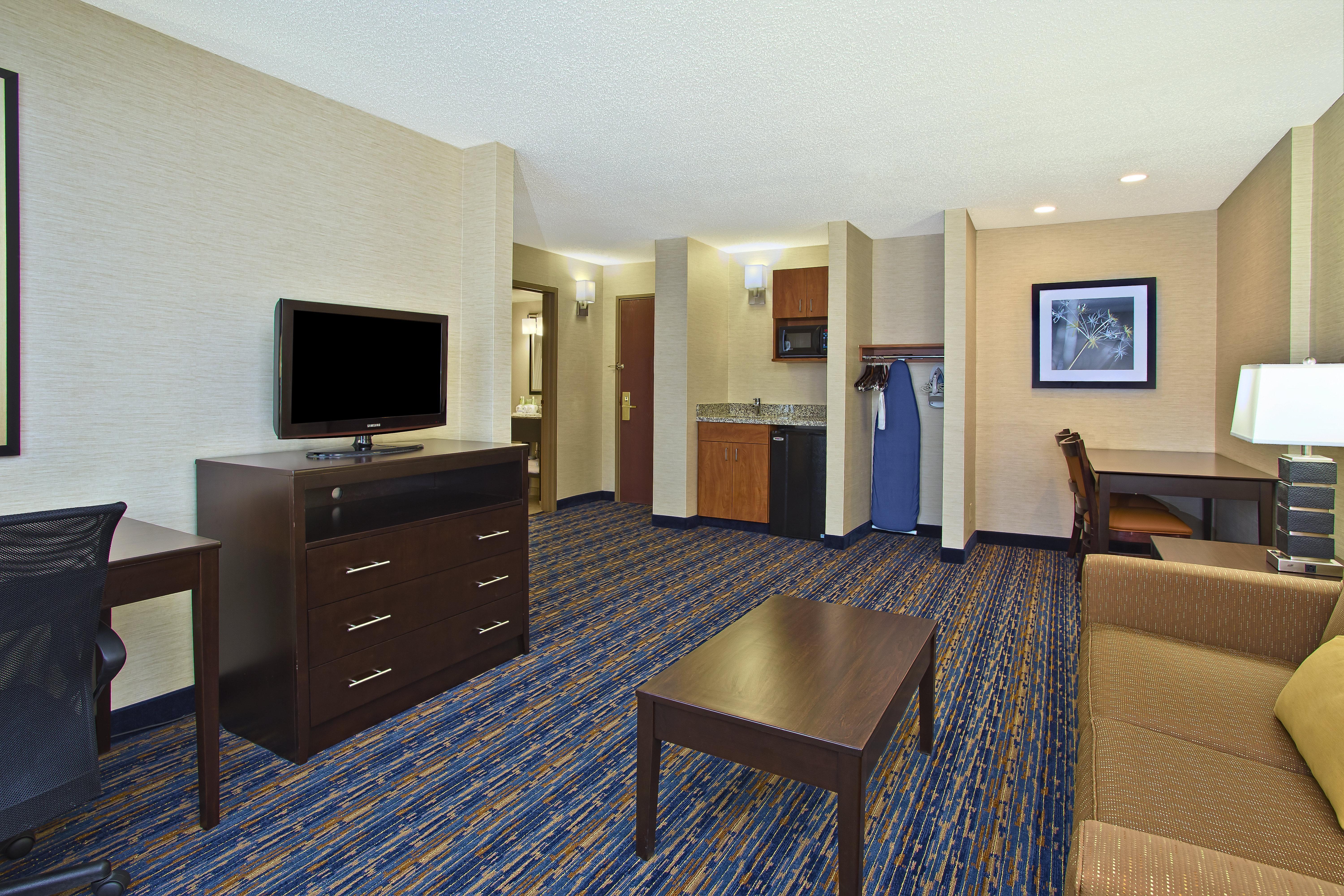 Holiday Inn Express And Suites Pittsburgh West Mifflin By Ihg Dış mekan fotoğraf