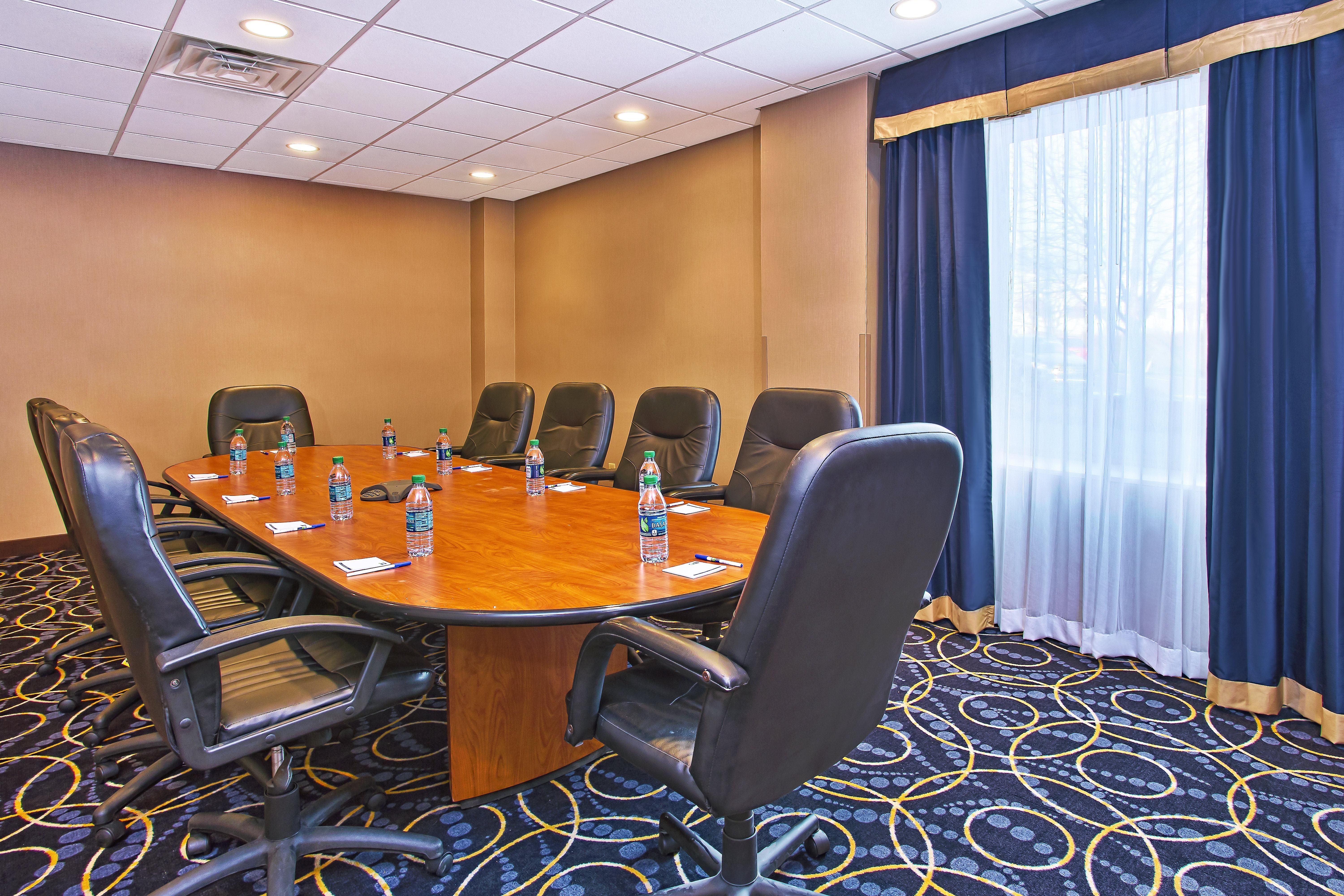 Holiday Inn Express And Suites Pittsburgh West Mifflin By Ihg Dış mekan fotoğraf