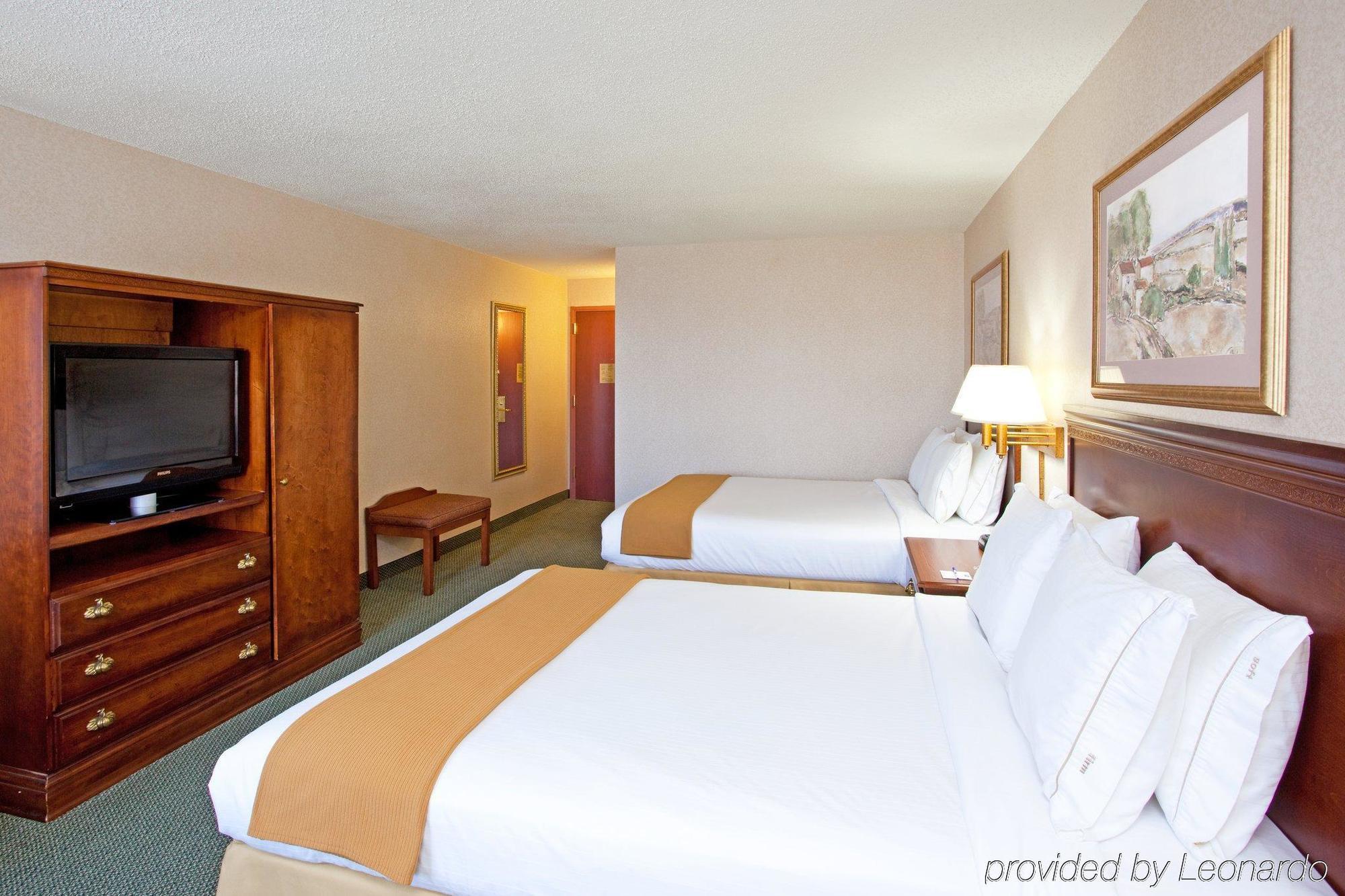 Holiday Inn Express And Suites Pittsburgh West Mifflin By Ihg Oda fotoğraf