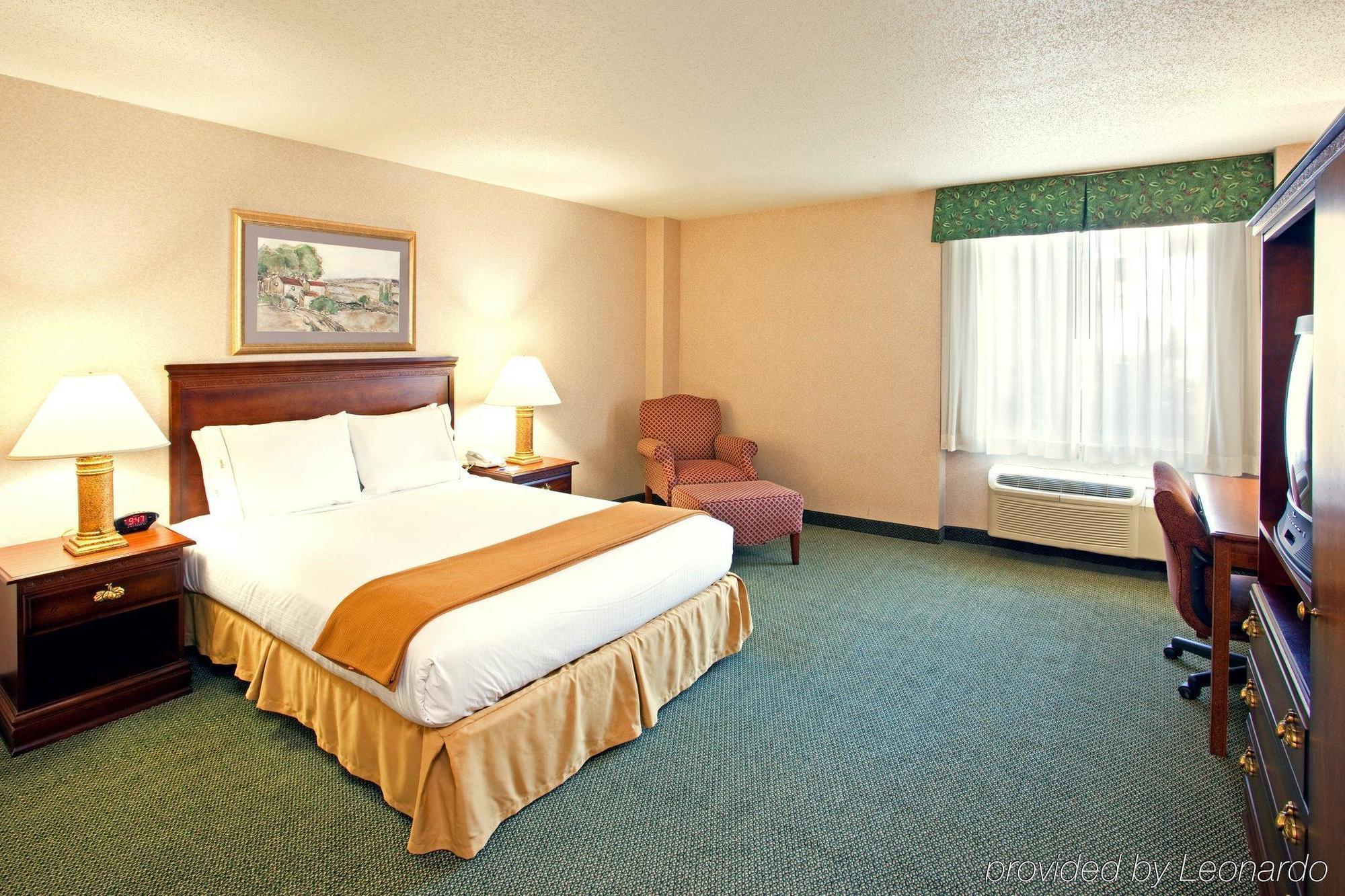 Holiday Inn Express And Suites Pittsburgh West Mifflin, An Ihg Hotel Dış mekan fotoğraf