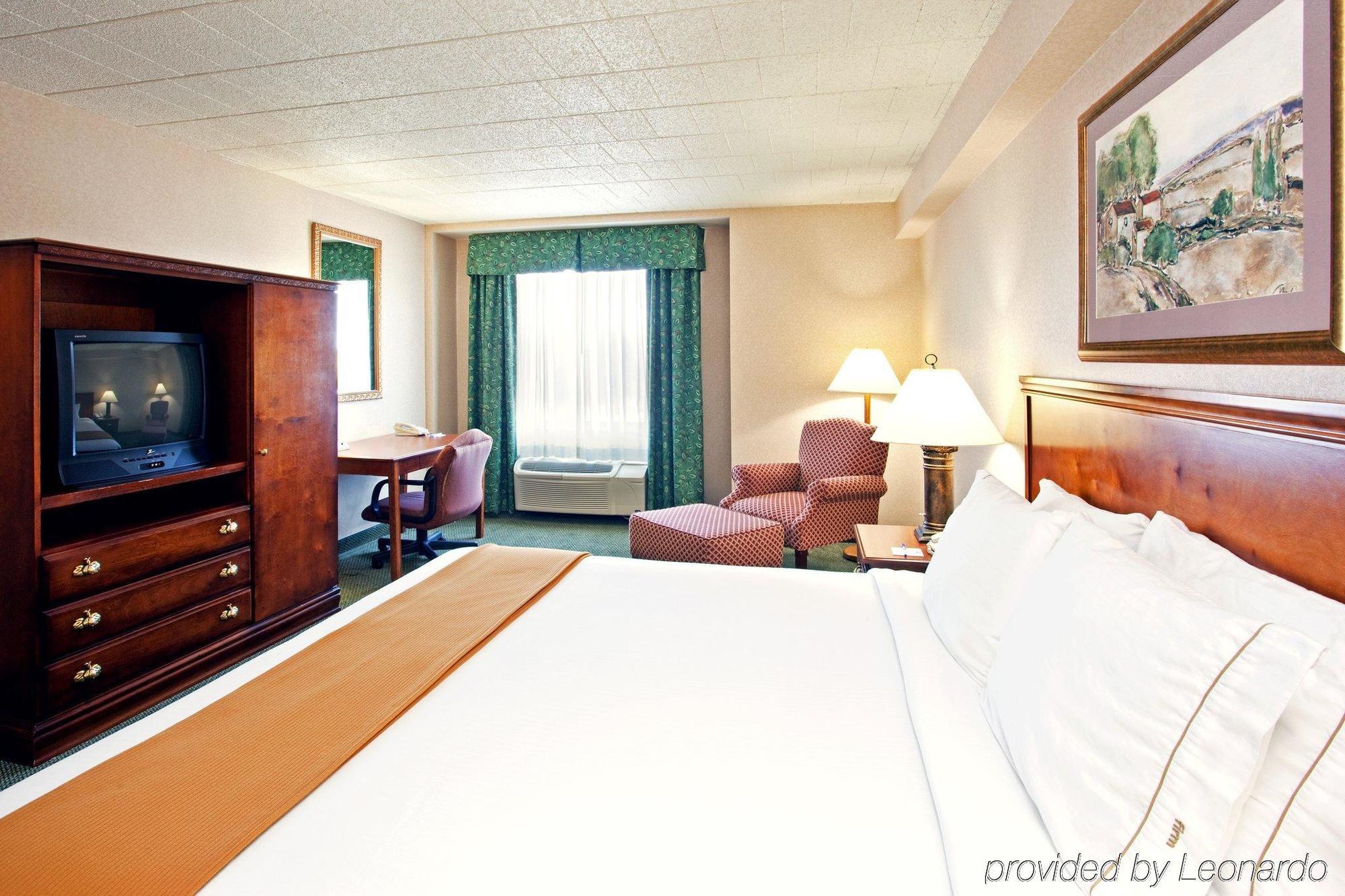 Holiday Inn Express And Suites Pittsburgh West Mifflin, An Ihg Hotel Dış mekan fotoğraf